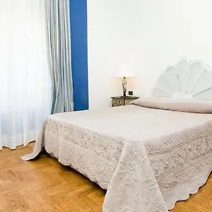 Linneo Rome